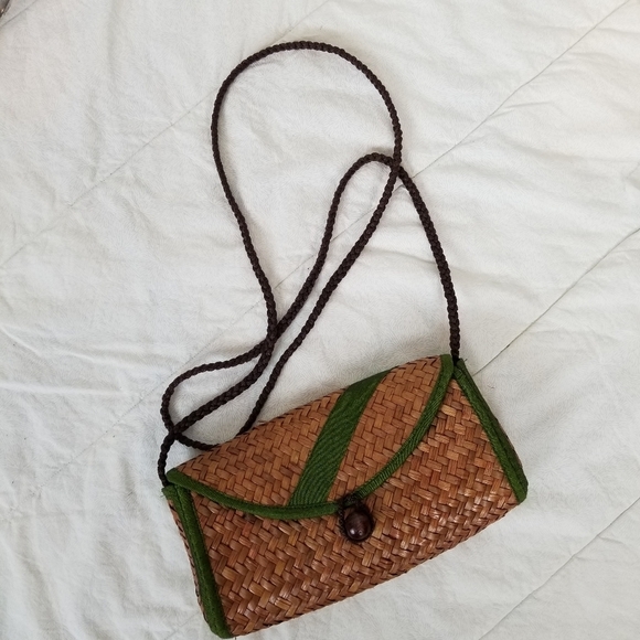None Handbags - Small straw messenger bag green trim brown bead closure boho festival  9x4.5